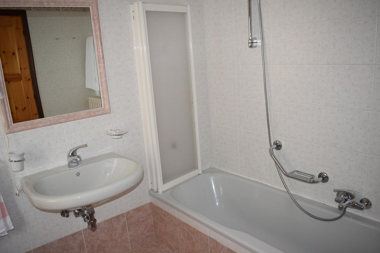 פונטה די לניו Hotel Mignon מראה חיצוני תמונה
